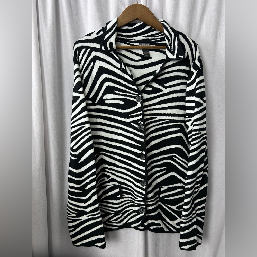 Additions by Chicos Size 3 cotton animal print sweater jacket